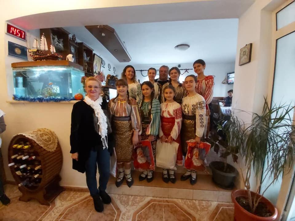 Pensiunea Agroturistica Piscul Soarelui Campulung Exterior photo